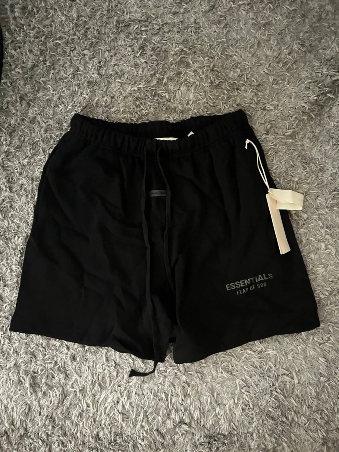 Svarta shorts Essentials Fear of God