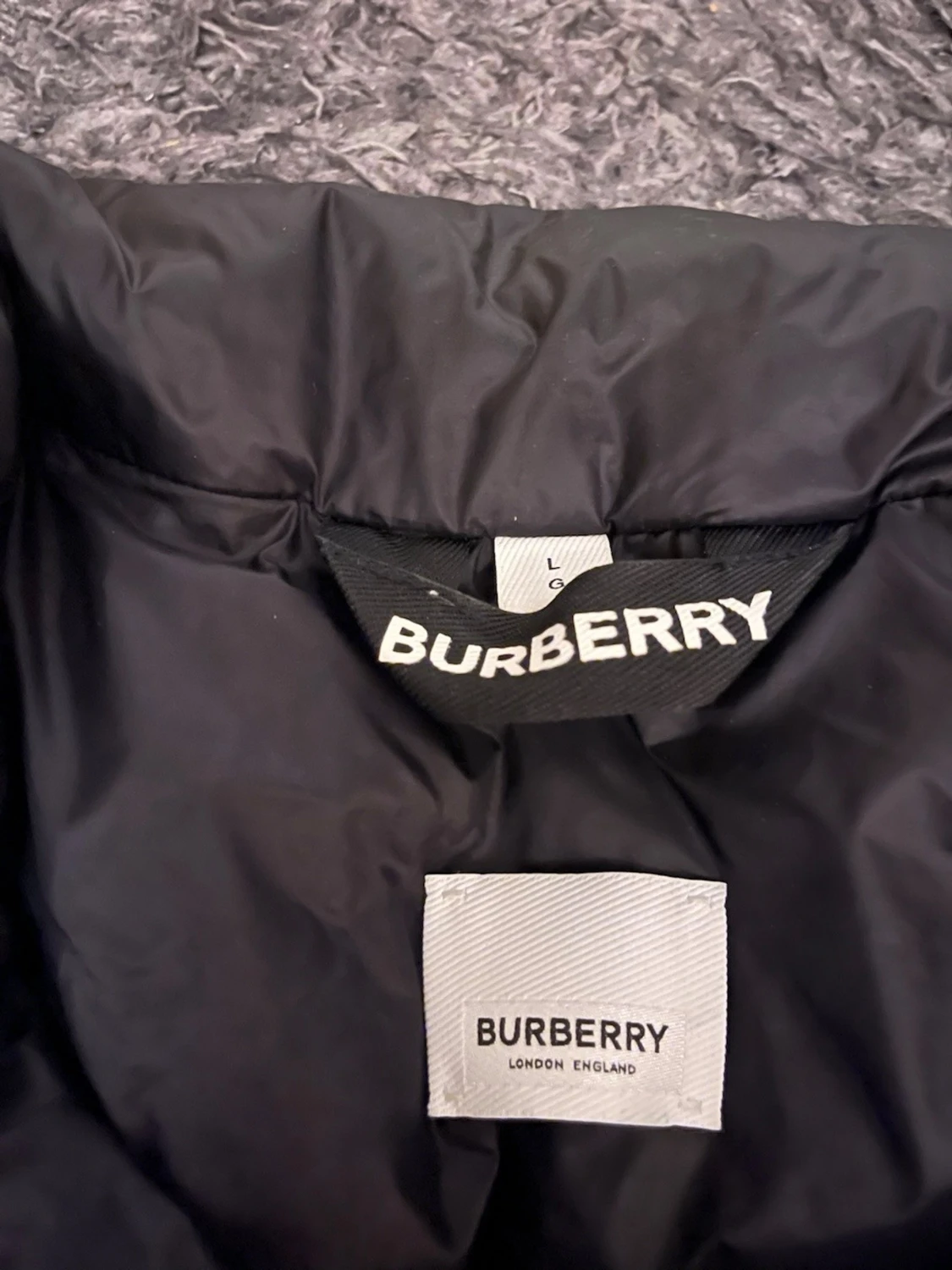Svart dunjacka från Burberry - 4