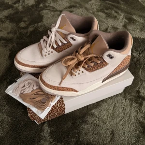 Jordan 3 Palominos - Säljer ett par Jordan 3 palominos kvitto finns