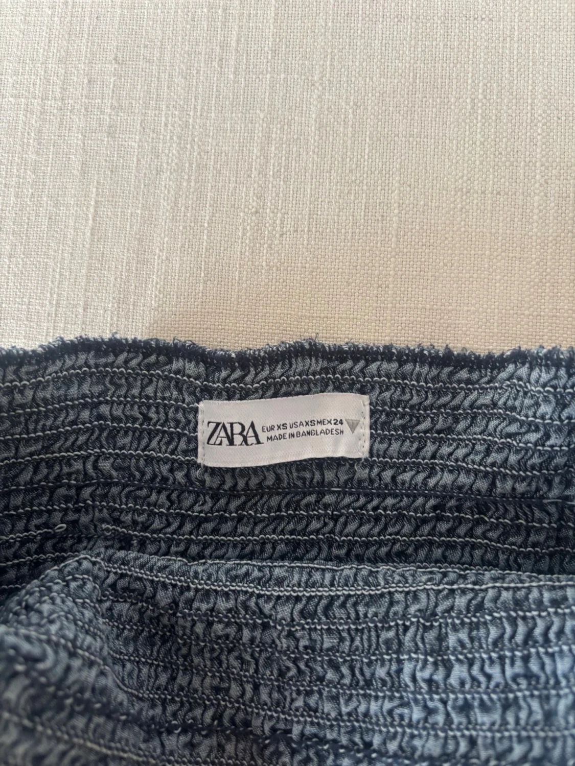 Mörkblå bandeau topp från Zara - 1