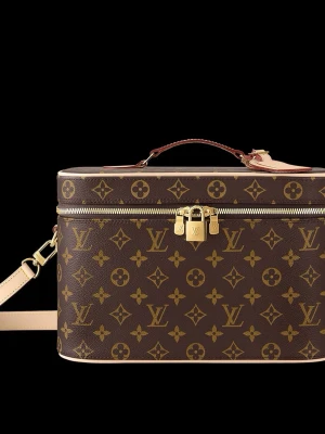 Louis Vuitton Monogram Vanity Handväska - Säljer en brun och beige Louis Vuitton handväska i klassiskt monogrammönster. Väskan har en boxig form, guldfärgade metalldetaljer, dragkedja och ett handtag upptill samt avtagbar axelrem. Tillverkad i slitstarkt canvasmaterial med exklusiv känsla.  
