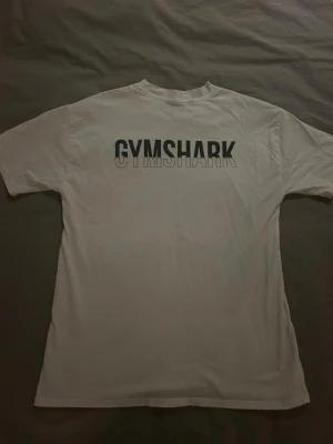 Gymshark tränings t-shirts - Gymshark tränings T-shirt i strl. S. Knappt använd. 