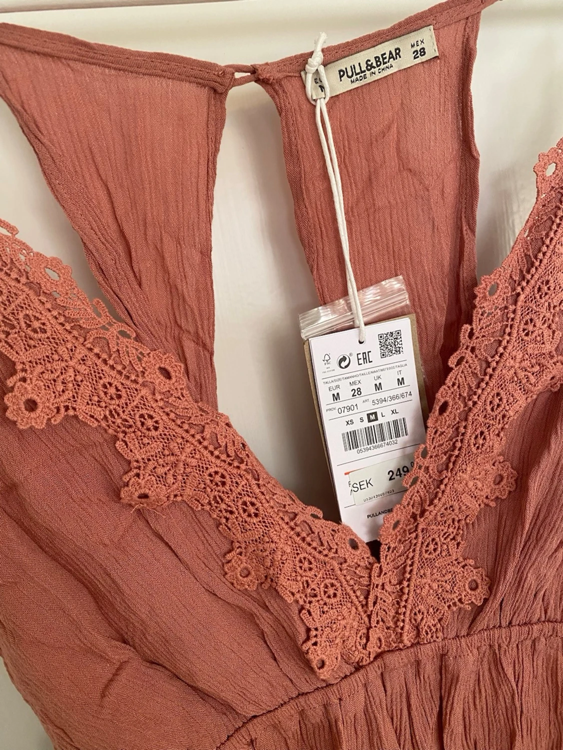 Rostfärgad spetsbody från Pull&Bear - 2
