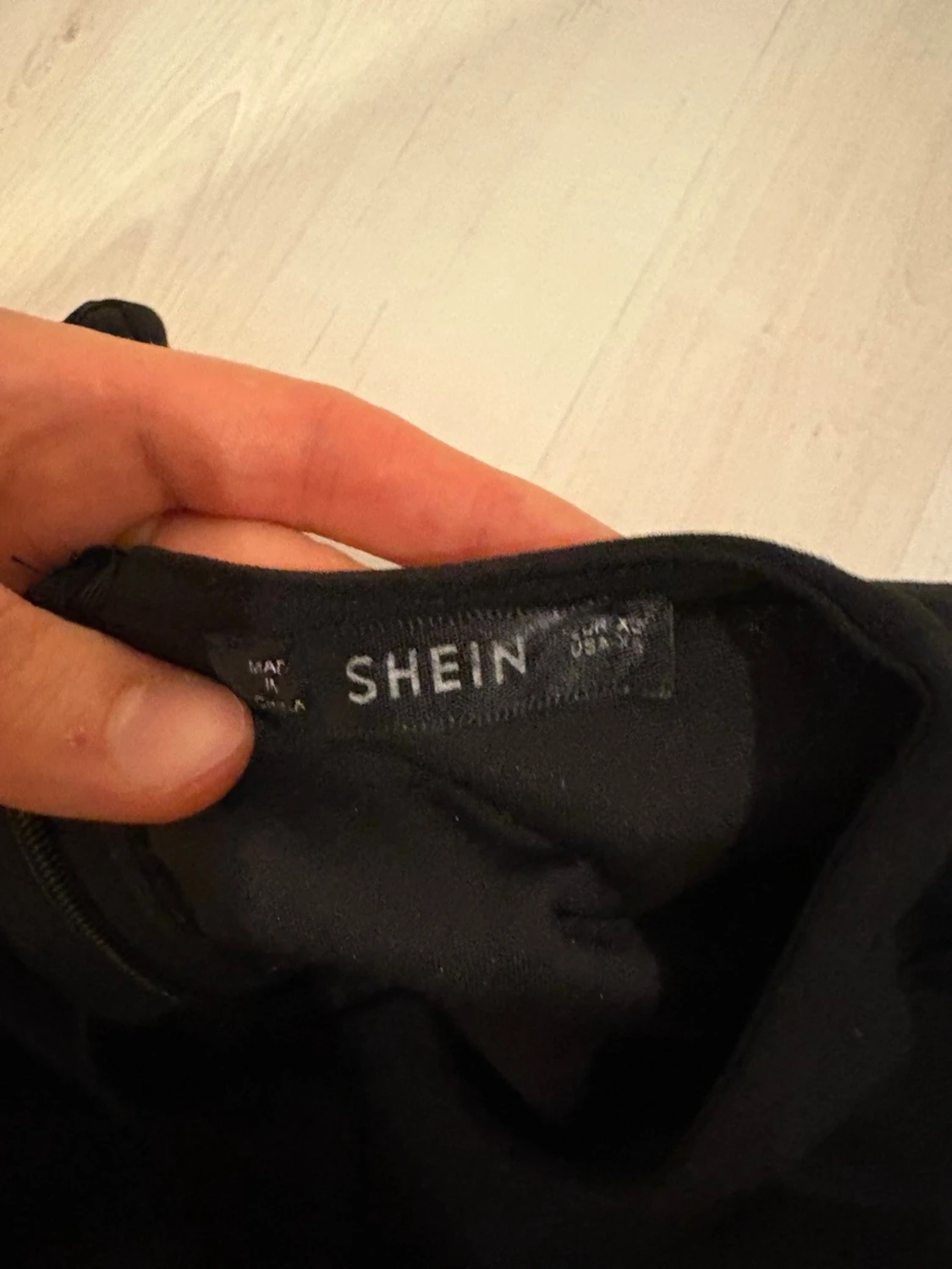 Svart klänning SHEIN - 2