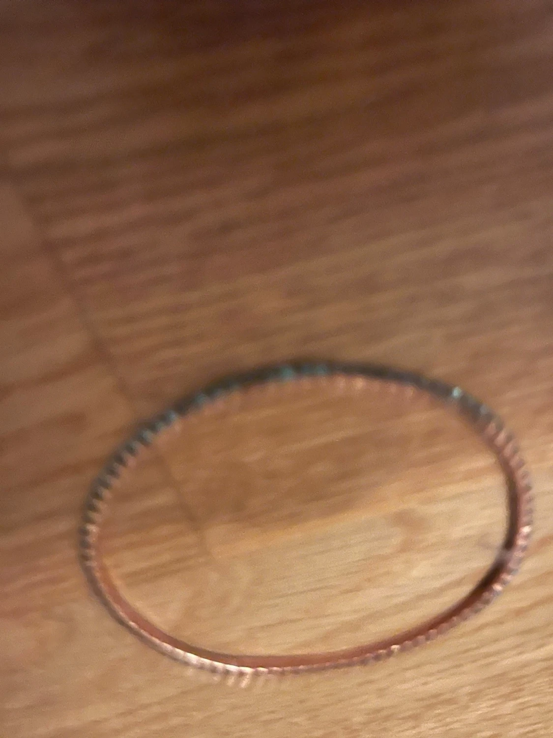 Tunt armband med turkosa pärlor - 1