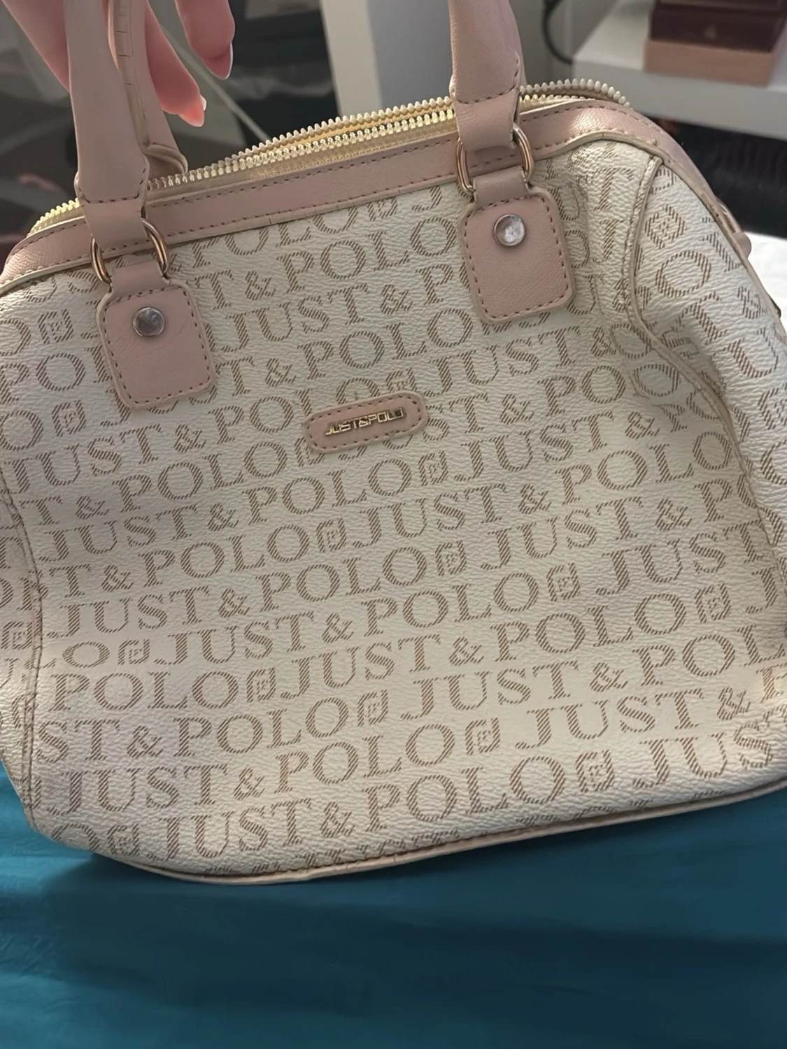 Beige handväska från Just Polo