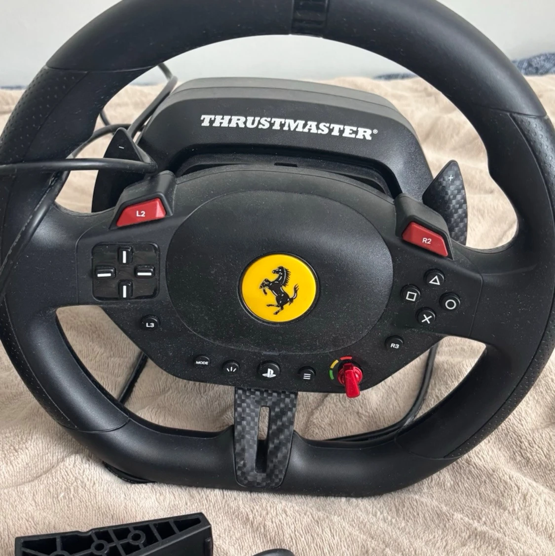 🚗Thrustmaster Ferrari racerratt med pedaler🚗 - 1