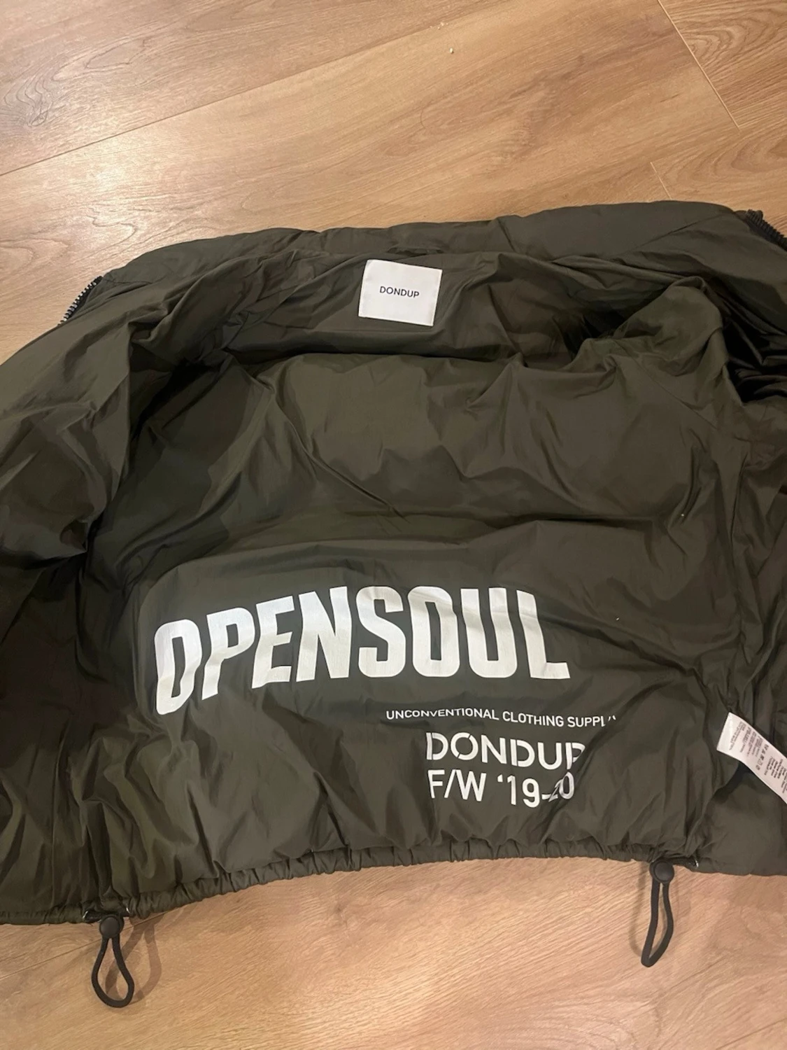 Mörkgrön dunjacka från DONDUP - 3