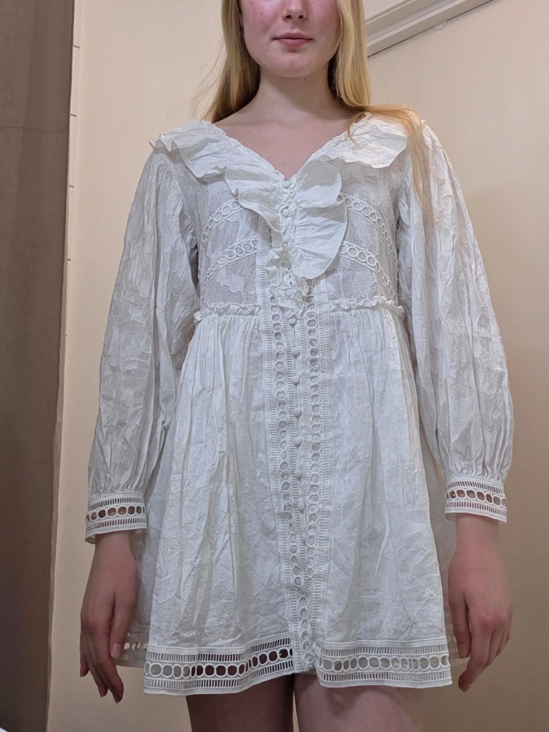 Vit kort studentklänning - 4