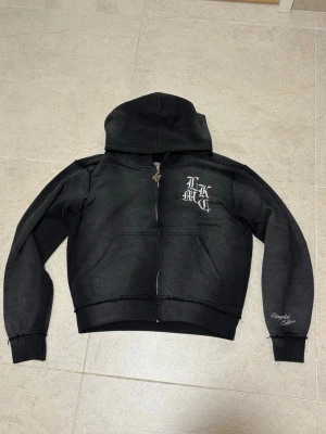 Luka Machain Zipup - Selling this barely used Lukamachain Washed black zip up. Size S in great cond! Ask for more or offer | same or next day delivery📪
