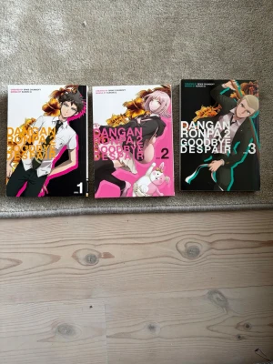 Danganronpa 2 Goodbye Despair manga - Säljer manga-serien Danganronpa 2 Goodbye Despair, volym 1-3 . Kan mötas i Västerhaninge och kan även ta Swish, men det går bra att köpa via Plick  :) en kostar 90kr alla tre 250kr❤️