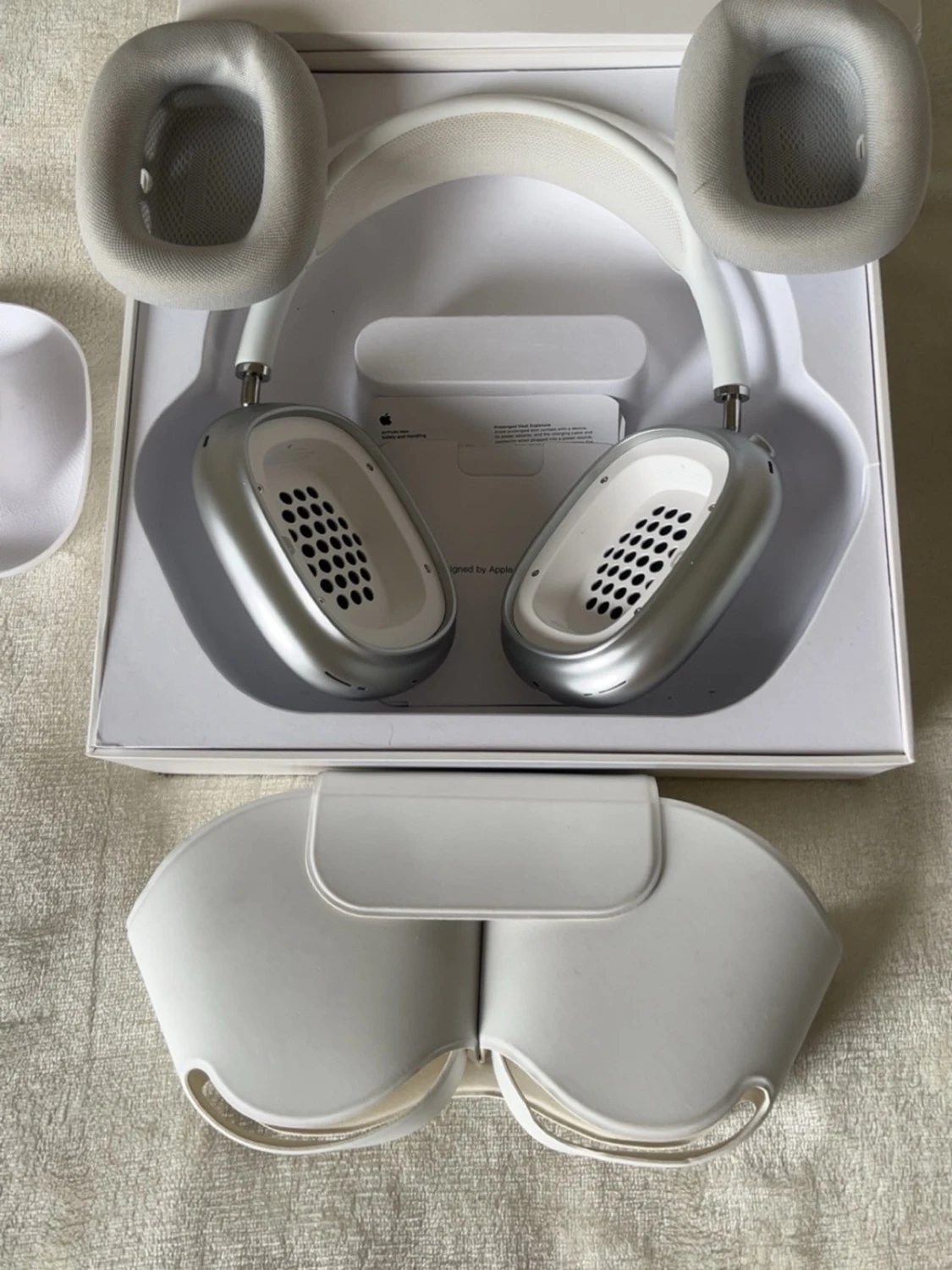 Apple AirPods Max silver hörlurar - 1
