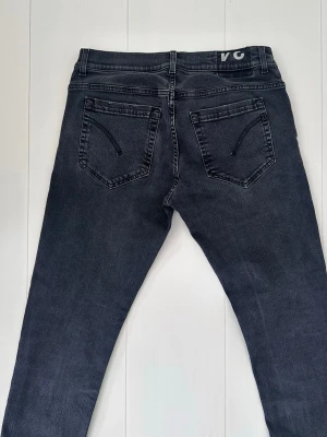Dondup geroge jeans  - Dondup George jeans | storlek 34 | skick 9/10 | fraktar via valfrit ombud på köparens bekostnad | hör av dig vid funderingar 