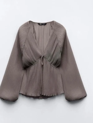 Zara blus - super söt i nyskick strl XS