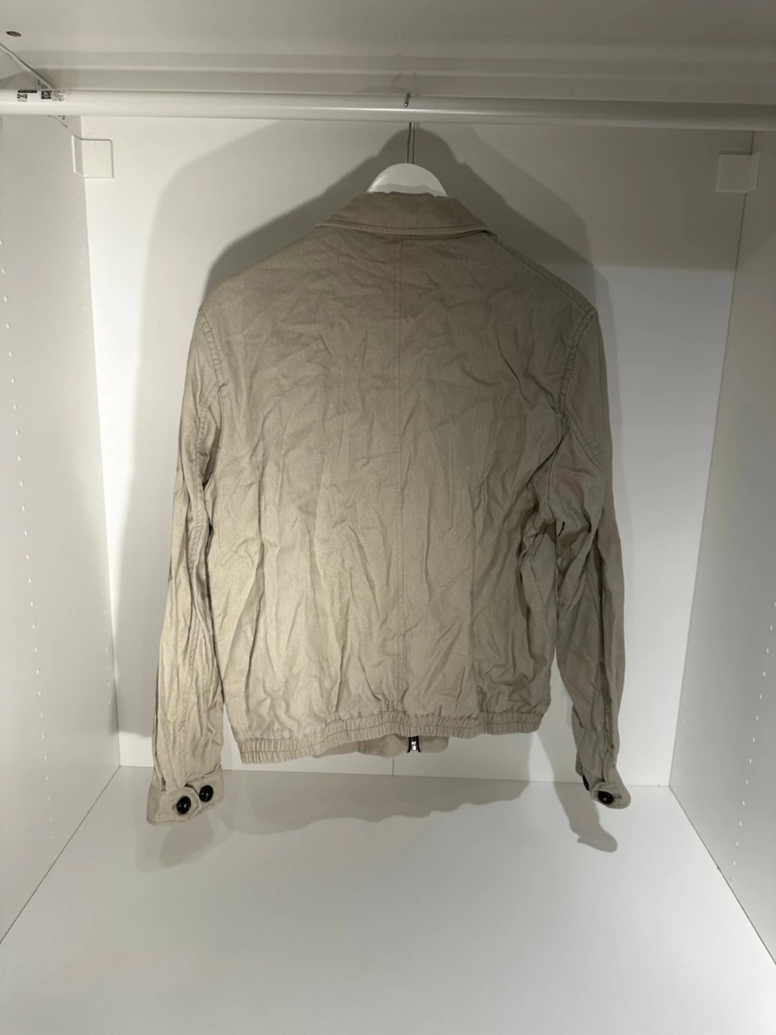 Beige tunn jacka  - 2