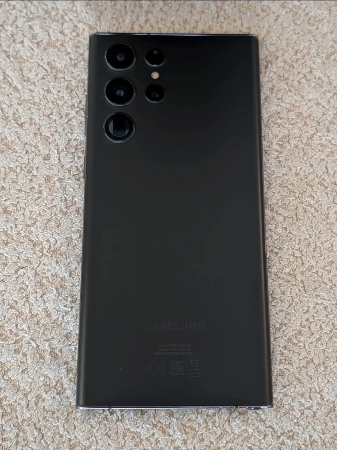 Samsung Galaxy S22 Ultra svart - 6