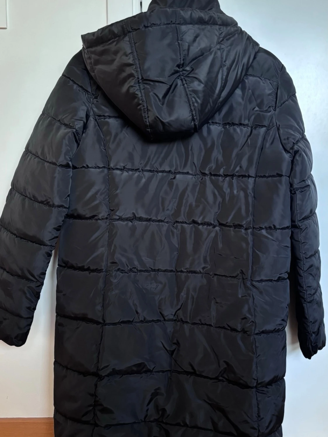 Svart lång dunjacka från DeFacto - 3