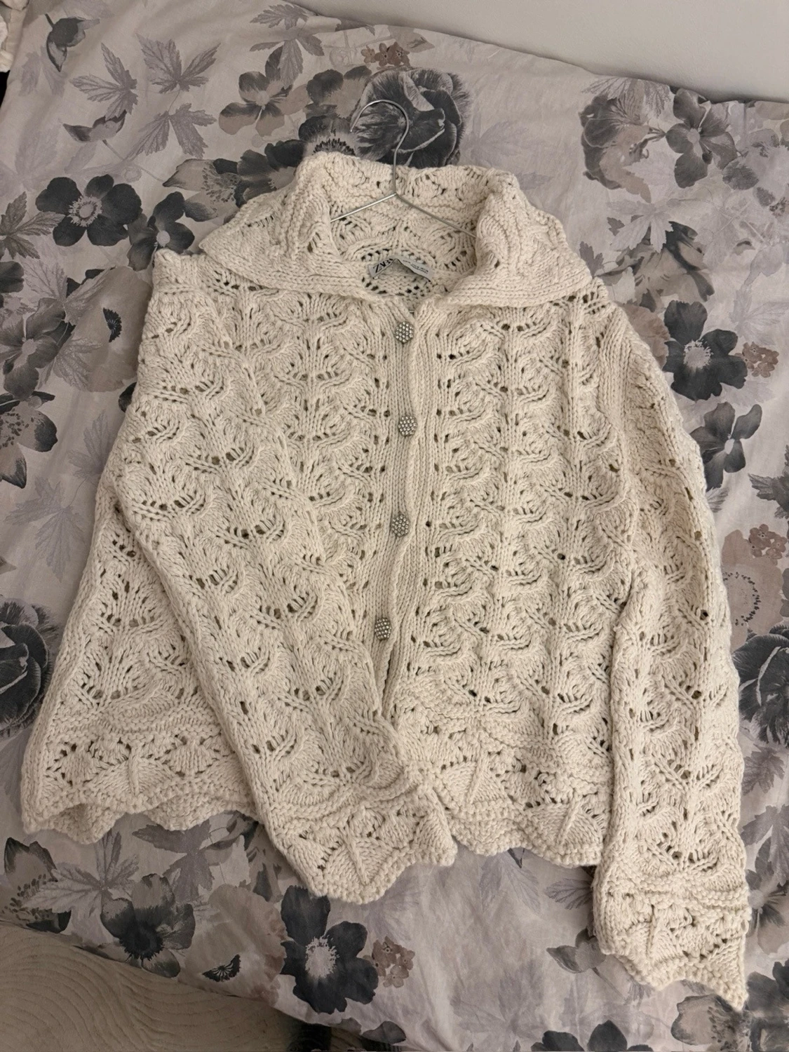Vit stickad kofta från Zara - 1