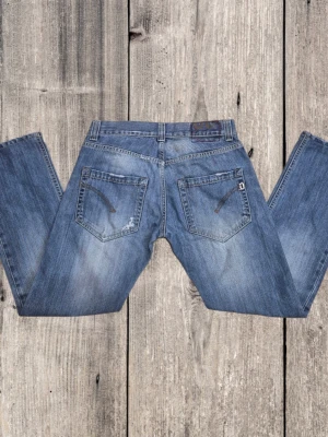 Dondup jeans - Jeans in very good condition. W30. Waist 40cm. Legnht 94cm. Give me reasonable offers