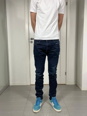 Replay Anbass Jeans  - Säljer nu dessa Replay Anbass jeans, W34 o L34, oskriv för fler bilder/frågor🙌🏼