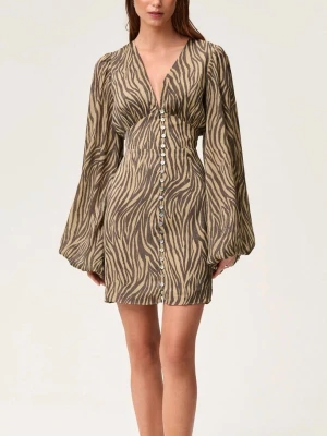 Adoore klänning - Zebra adoore klänning i strl 36, använd en gång🫶🏻