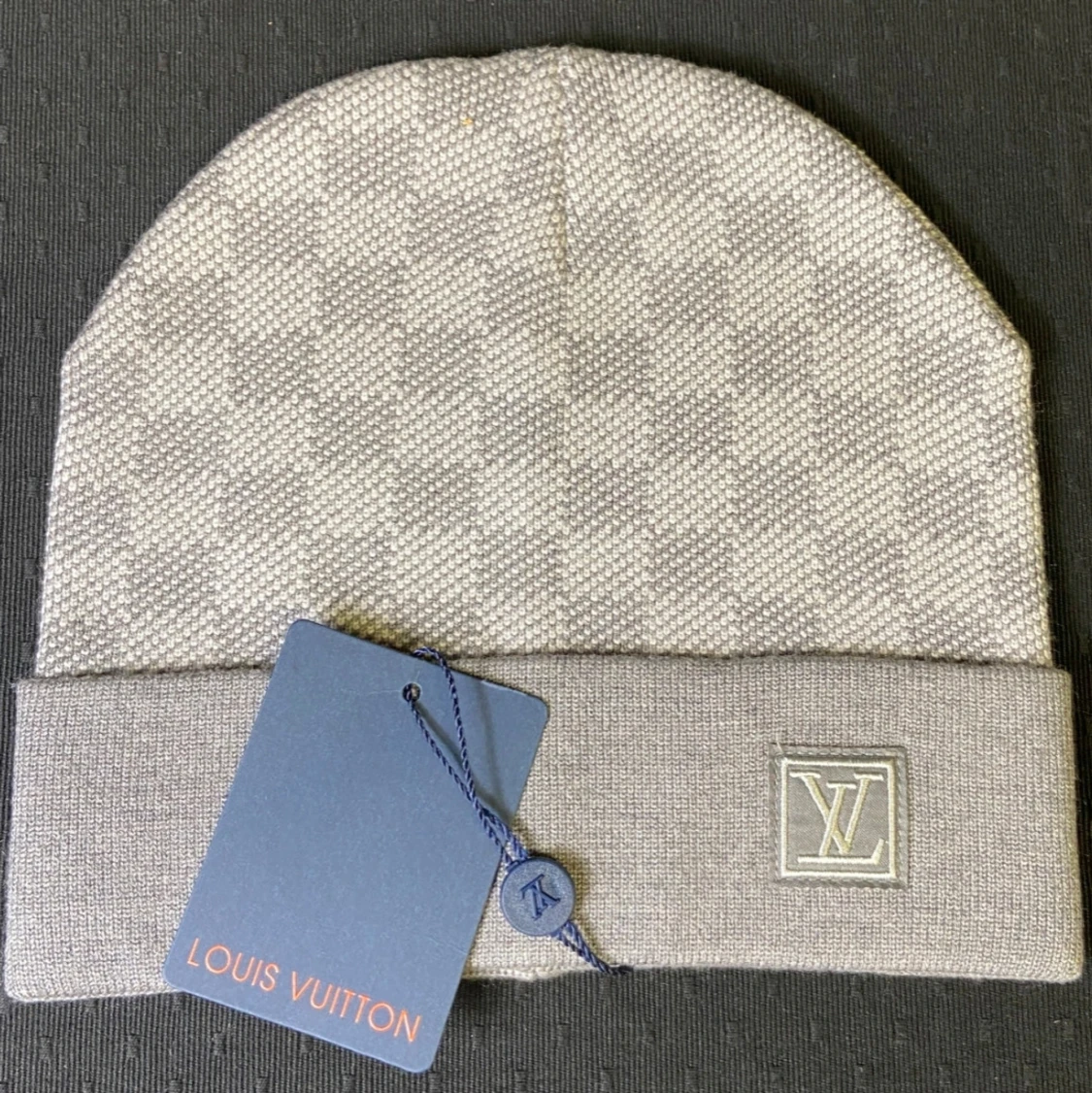 Lv mössa