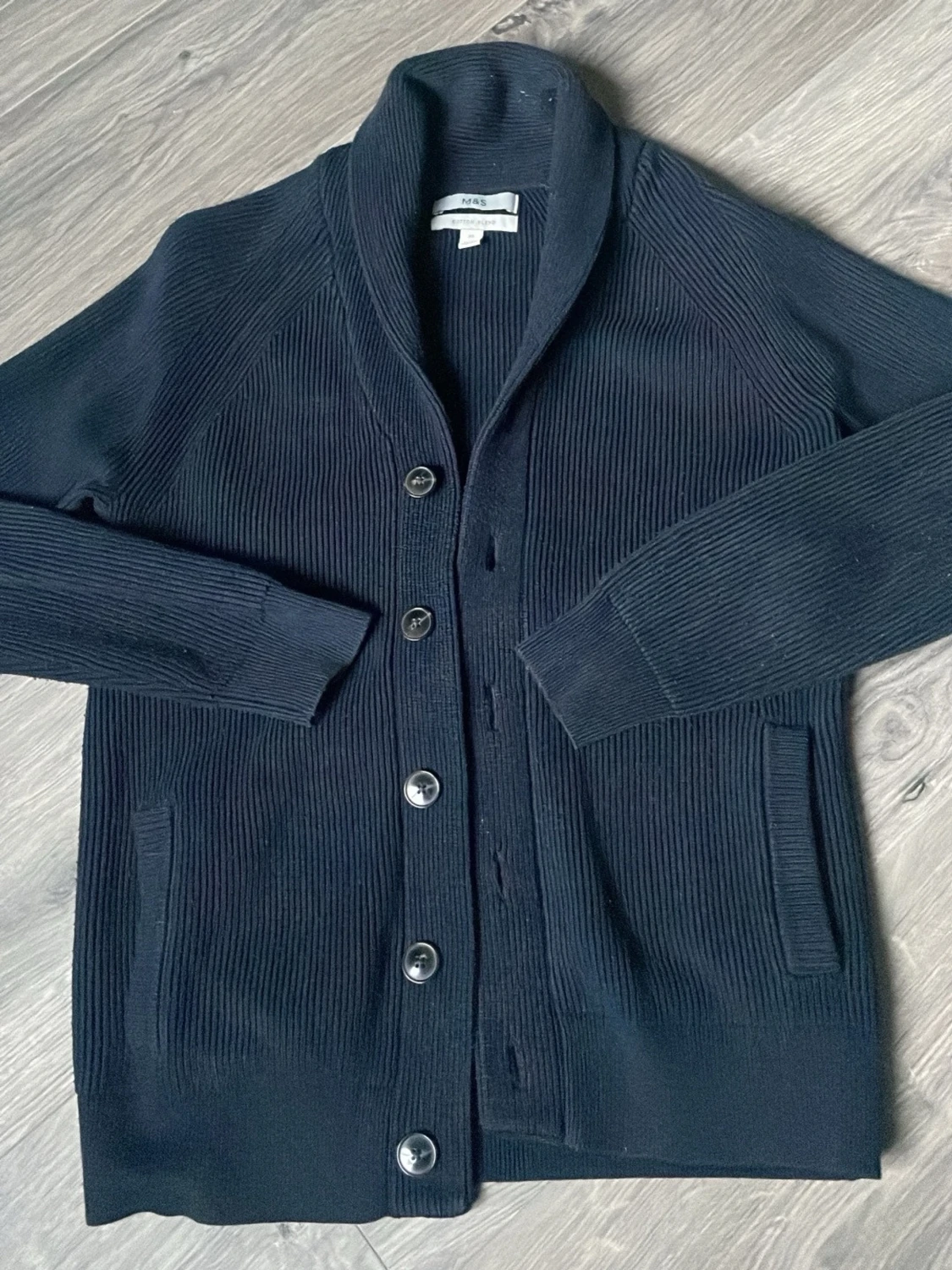 Svart ribbad kofta från M&S