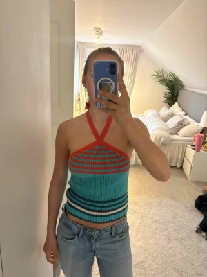 Sommartopp  - Sommartopp, knappt använd💞💞