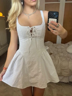 Studentklänning🤍 - Så fin och unik studentklänning från Zara🤍