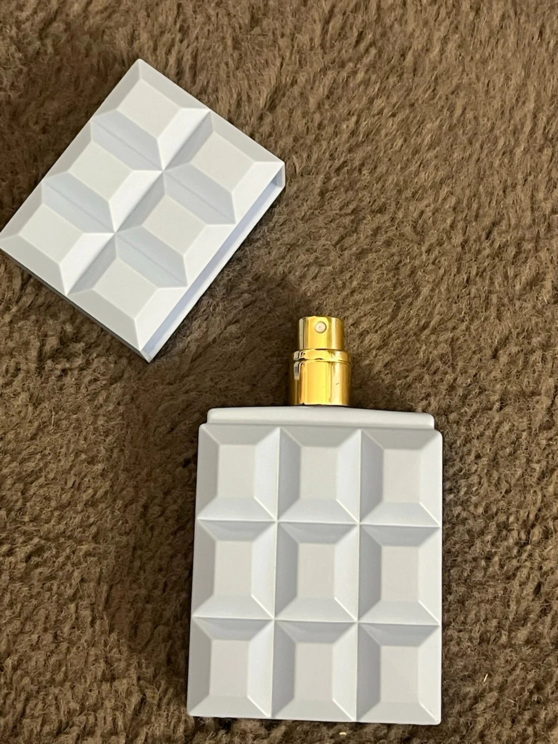 Sabrina Carpenter Sweet Tooth parfym  - 3