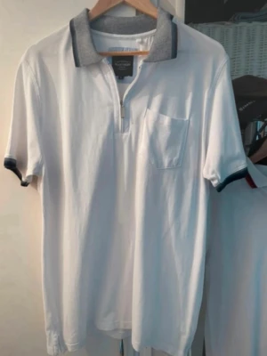 Vit Piké t-shirt - Väldigt fin pike t-shirt