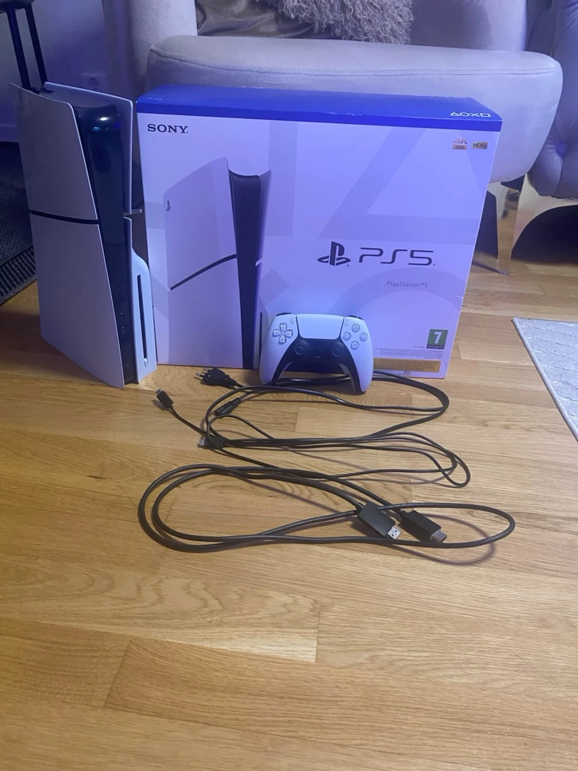 Sony PlayStation 5 med handkontroll