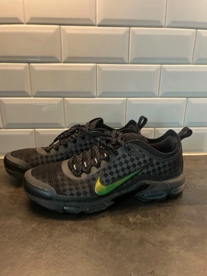 Nike  - Bra skick och priset går att diskuteras! 