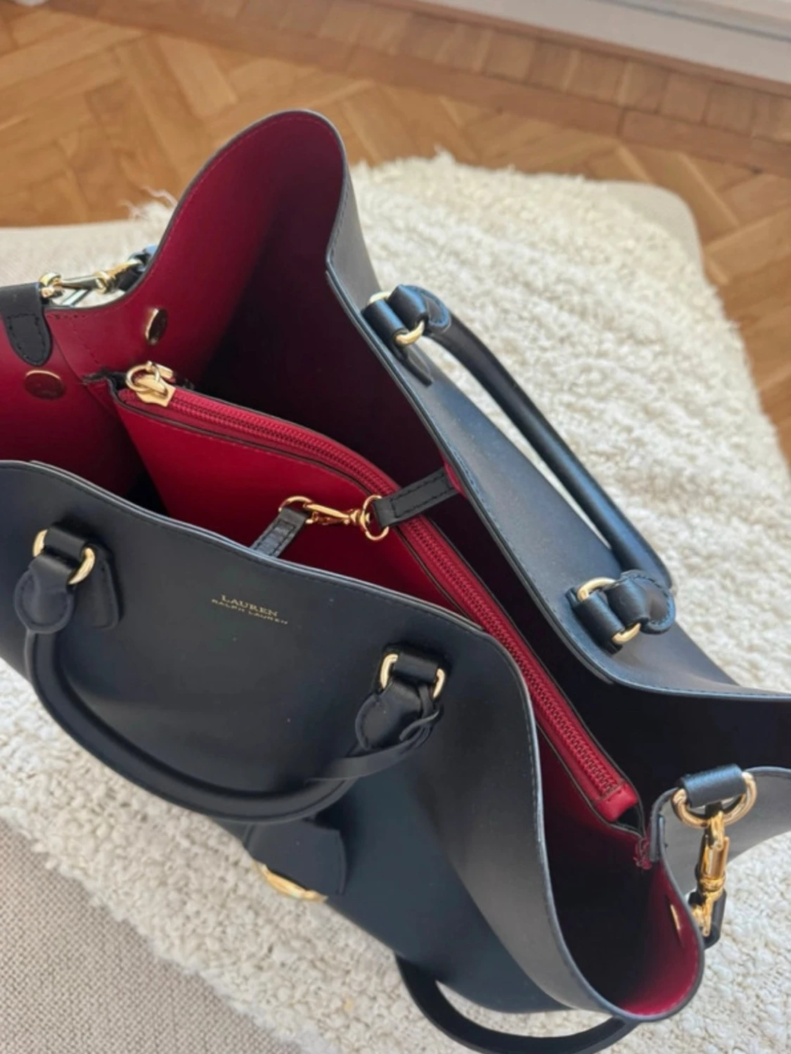 Svart handväska från Lauren Ralph Lauren - 4