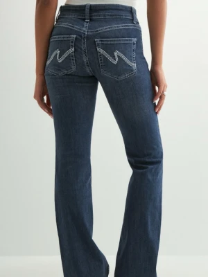 Nelly jeans - Nelly stitch jeans, ny skick, använda 2 ggr. Stretchiga och bekväma. Skriv gärna vid frågor!🙏🏻💓