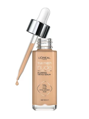 L'Oréal True Match Nude Foundation - Foundation från L'Oréal Paris, True Match Nude Plumping Tinted Serum med 1% hyaluronsyra. Skit bra foundation men färgen var lite för mörk på mig, bara använd en gång💞