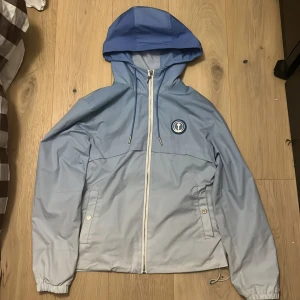 Trapstar vindjacka - Bra vindjack pris kan diskuteras 