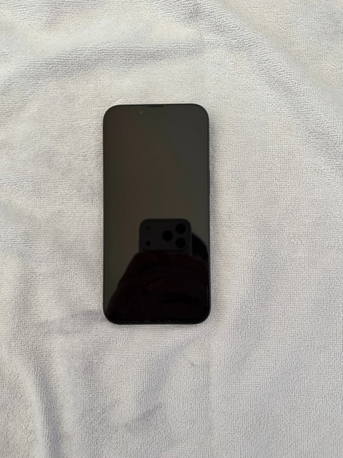 iPhone 14 - 2