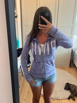 Victorias Secret Pink hoodie  - Fin Hoodie från Victorias secret i storlek XS. 