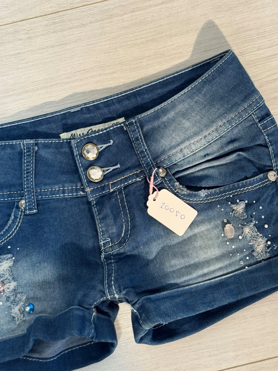 Jeansshorts med slitningar 20050 - 5