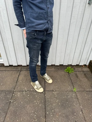 Nudie jeans - Nudie jeans - Modell: Tight Long John - Storlek: W33/L32 - skick: 9/10 - Nypris runt 2000kr