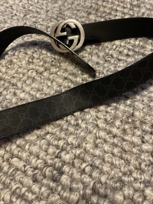 Gucci bälte - Gucci bälte i bra skick 95cm