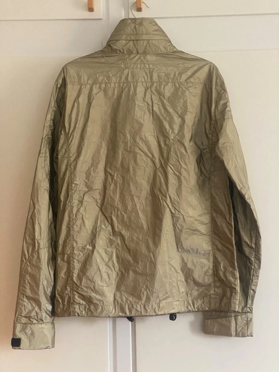 Beige vindjacka från Calvin klein  - 1