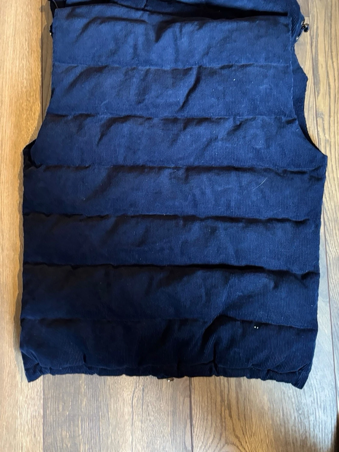 Mörkblå dunväst från Vonroe - 1