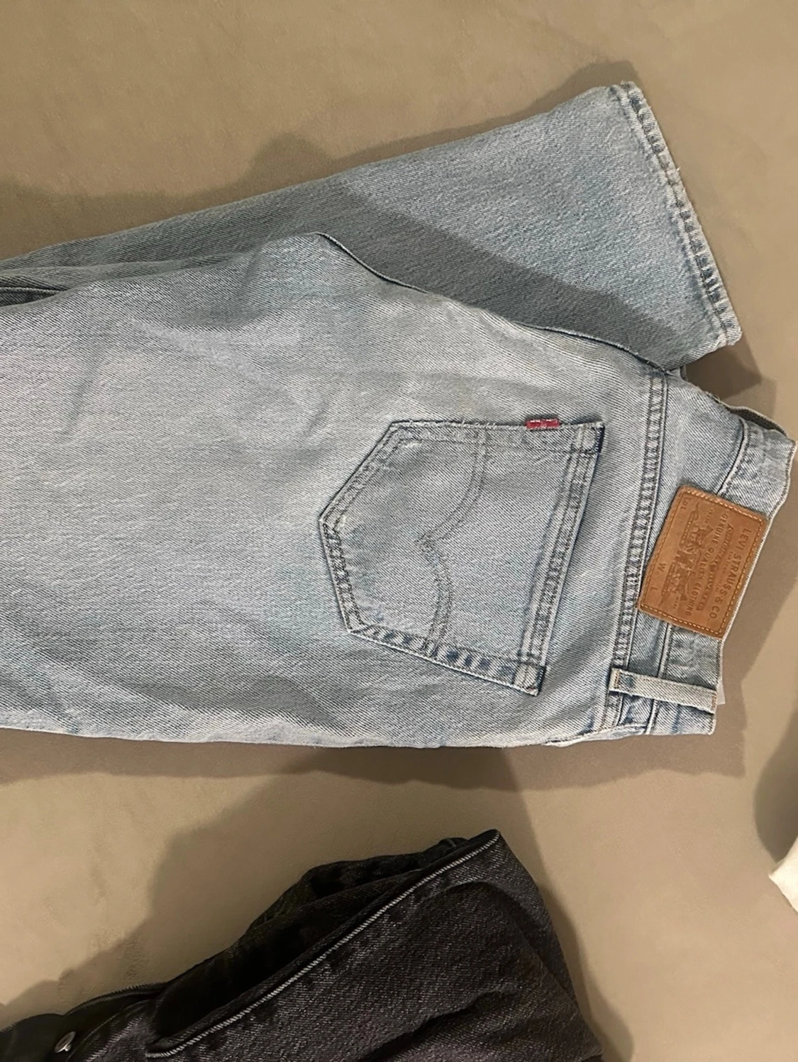 Ljusblå Levi's 501 jeans - 1