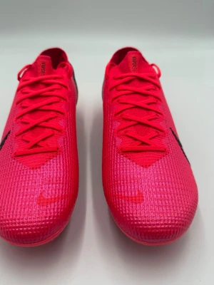 Nike Mercurial Vapor 13 Elite SG  - Helt nya 
