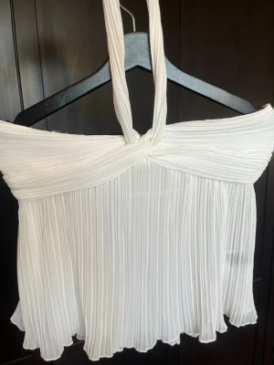 Trendig topp - Som ny!