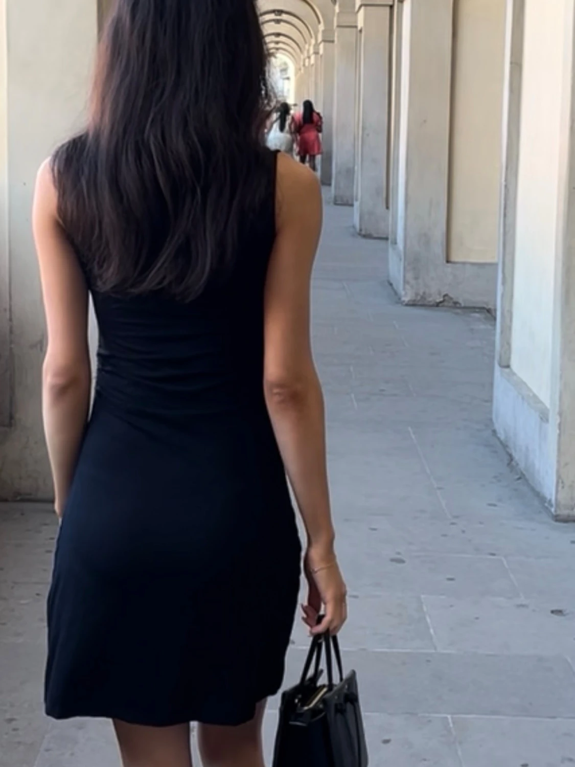 Svart Klänning Bik Bok - 1