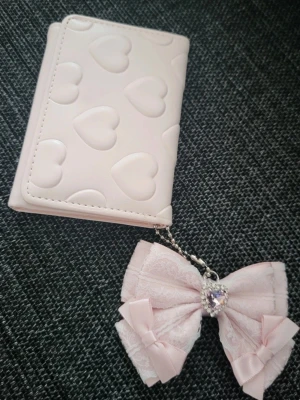 cute pink wallet with charm - Bought on aliexpress, has not been used