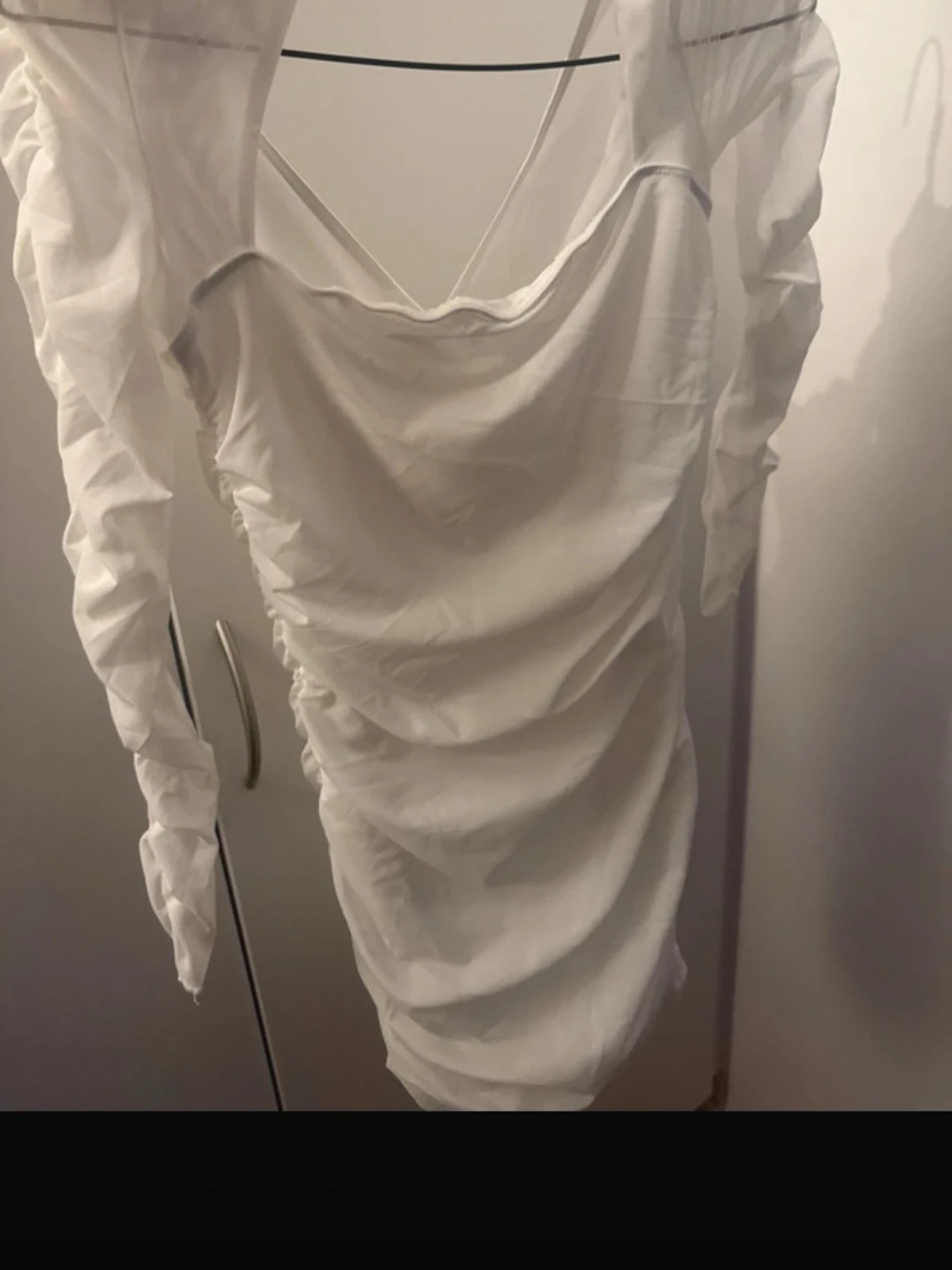 Vit tight kortklänning med mesh - 1